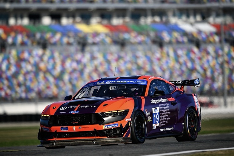 Ford y Hyundai cierran al frente la última sesión del Michelin Pilot Challenge en&nbsp;Daytona