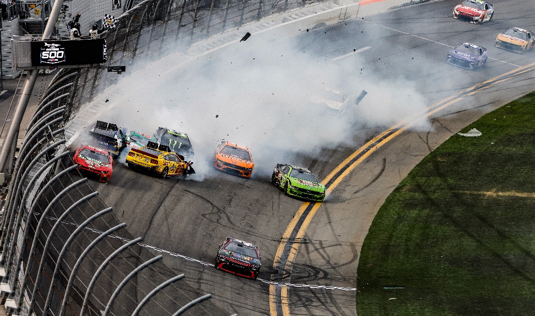 Tyler Reddick gana la Daytona 500 en un final caótico y rompe su sequía en el Cup Series