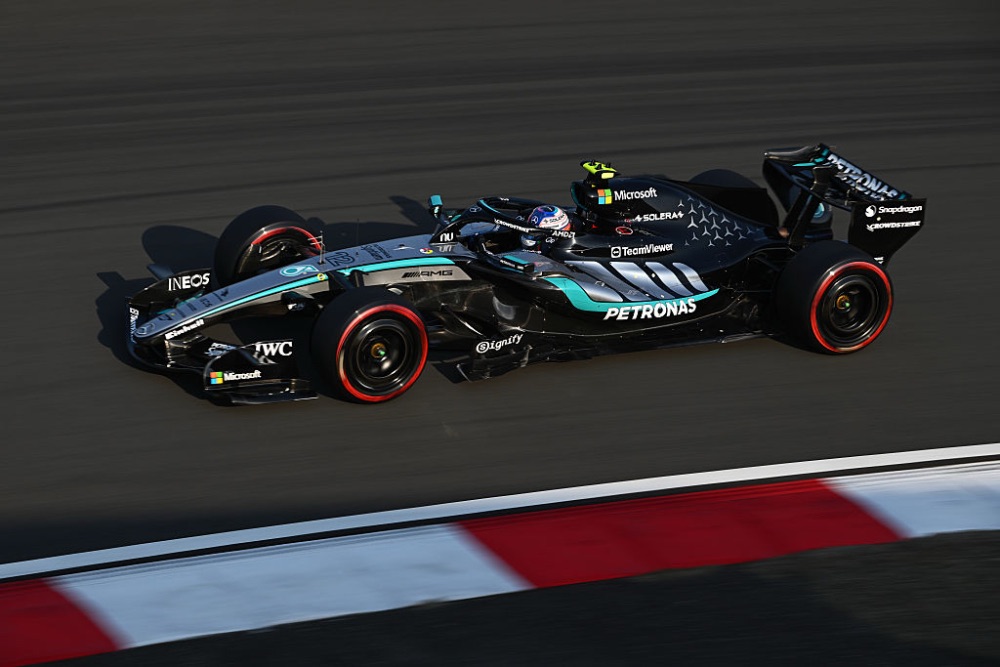 Andrea Kimi Antonelli rompe récord de Sebastian Vettel y se convierte en el polesitter más joven en la historia de la F1