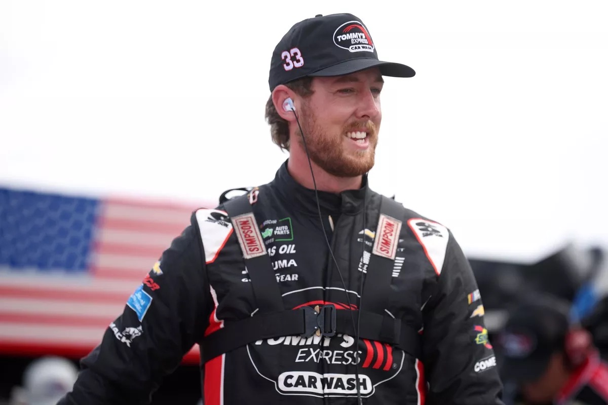 Cleetus McFarland logra top 5 en ARCA East Rockingham y firma su mejor resultado en NASCAR