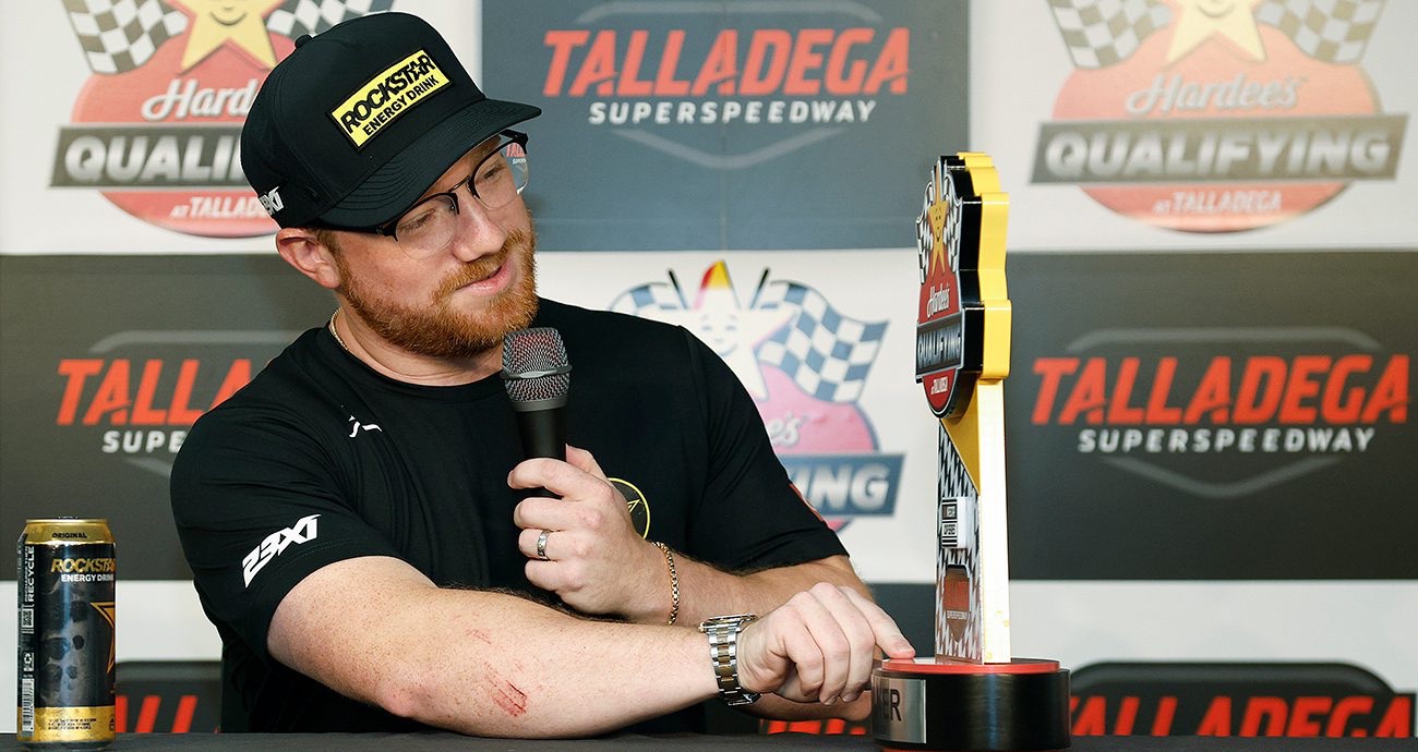 Tyler Reddick firma extensión multianual con 23XI Racing tras histórico inicio en NASCAR Cup Series