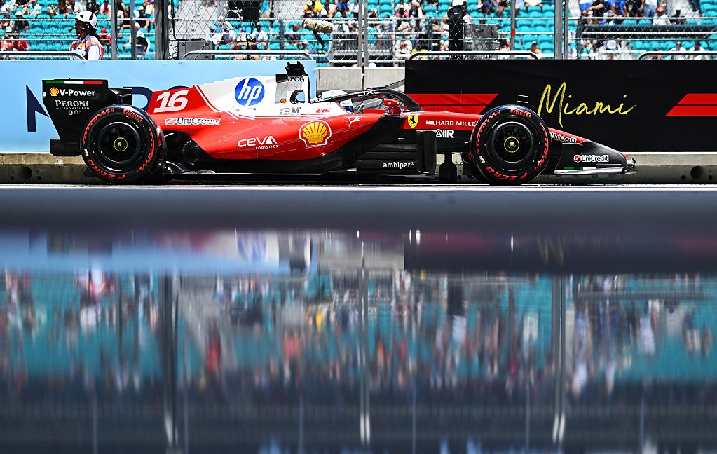 Charles Leclerc lidera práctica del GP de Miami tras sesión caótica marcada por errores y fallas mecánicas