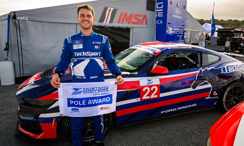 Mustang Challenge Laguna Seca 2026: Devin Anderson logra su primera pole tras final milimétrico